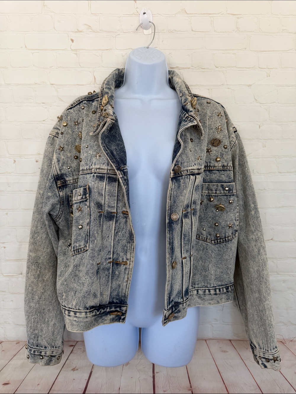 80’s acid Wash denim bejeweled studded jacket boxy style size fade